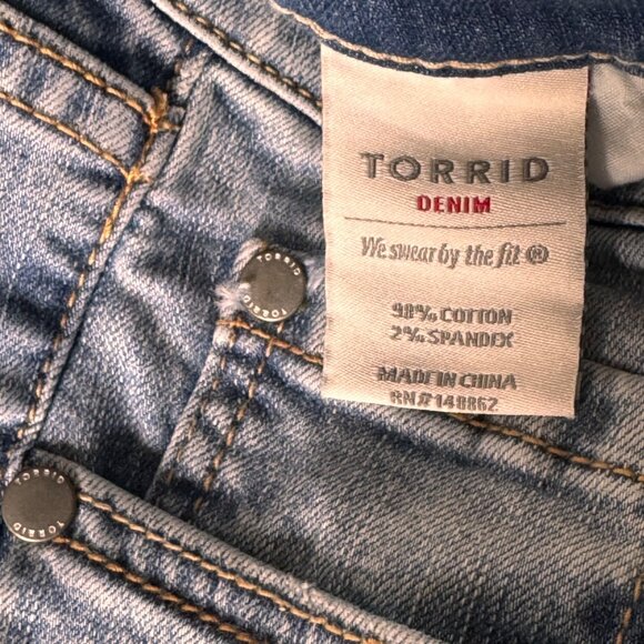 Torrid Womens Slim Boot Montecito Jeans Size 20 Medium Wash Denim Stretch Fit - Picture 4 of 15